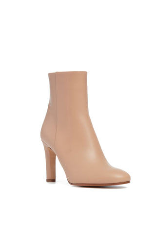 Lila Heeled Ankle Boot in Dark Camel Leather