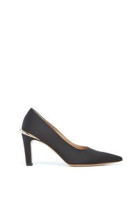 Edwina Heel
