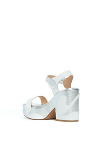 Iris Sandal